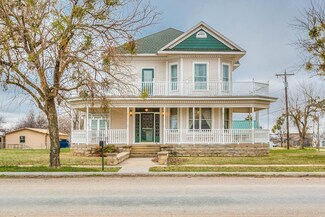 1409 N Broadway St, Ballinger, TX 76821