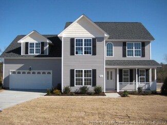 30 Hanson Ct, Bunnlevel, NC 28323