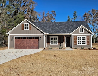 4245 Wesley Dr, Midland, NC 28107