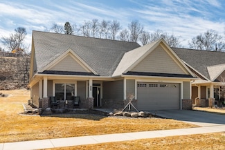 4114 Berkshire Rd SW, Rochester, MN 55902