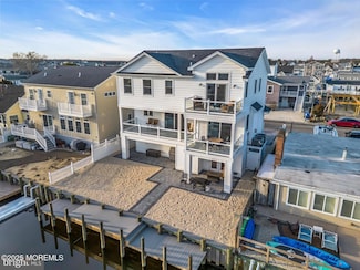 15 David Dr, Manahawkin, NJ 08050