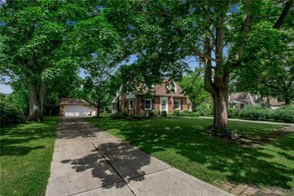 4270 Fireside Dr, Buffalo, NY 14221