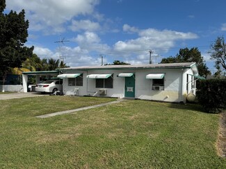 910 NW 8th St, Boynton Beach, FL 33426