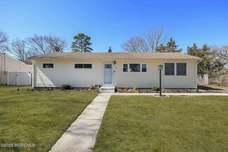 10 Barbara Ln, Brick, NJ 08724