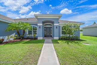 927 Geary St SW, Palm Bay, FL 32908