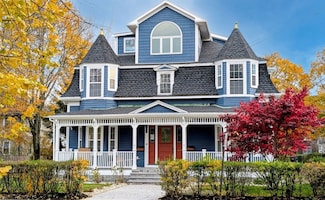 10 Washington Park Unit 1, Newton, MA 02460