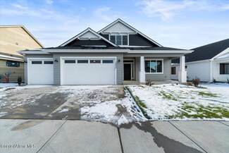 1042 E Percival Ave, Post Falls, ID 83854