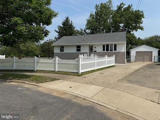 417 Veterans Dr, Palmyra, NJ 08065