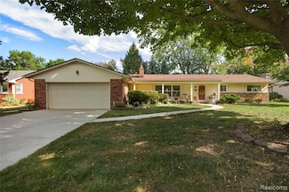9466 Marilyn Ave, Plymouth, MI 48170