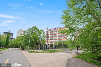 2429 41 Locust St Unit 409, Philadelphia, PA 19103