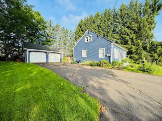 328 Sweden St, Caribou, ME 04736