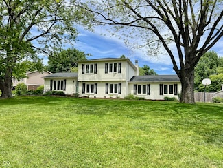 377 4th Ct E, Carmel, IN 46033