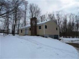 10 Leverett Rd, Shutesbury, MA 01072
