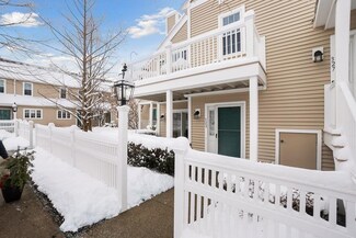 328 Tilden Commons Ln, Braintree, MA 02184