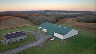 21222 W 205th St, Mount Moriah, MO 64481