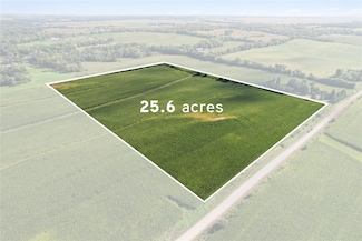 1551 Holmans Rd, Mount Vernon, IA 52314