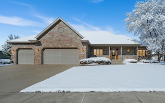 617 Fawn Cir, Lowell, IN 46356