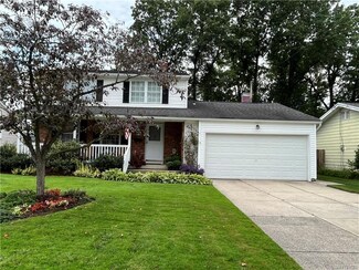 44 Sweetwood Dr, Buffalo, NY 14228
