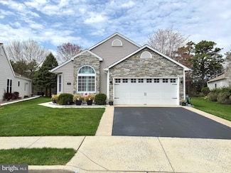 30 Carmacks Way, Toms River, NJ 08757
