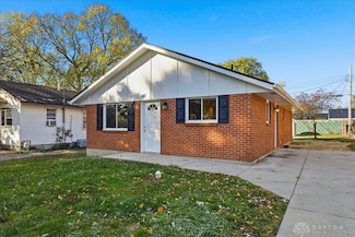 641 Prince Albert Blvd, Dayton, OH 45404