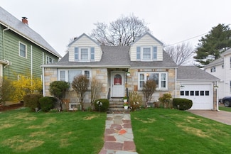 183 Pauline St, Winthrop, MA 02152