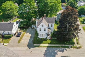 47 Orchard St, Amesbury, MA 01913