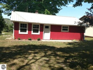 4063 Rushton Rd, Central Lake, MI 49622