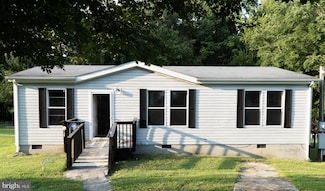 212 Tyler Court Ln, Crewe, VA 23930
