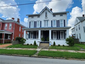 126 S Church St, Mount Pleasant, PA 15666