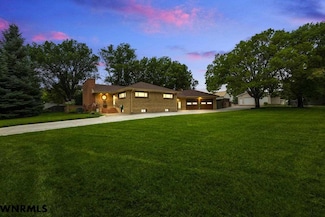 602 S Howard St, Kimball, NE 69145