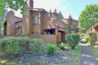 11500 NE 128th St Unit 48, Kirkland, WA 98034