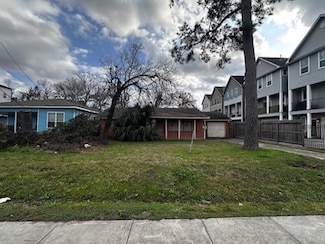 1240 W 26th St, Houston, TX 77008