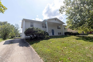 2908 Leeway Dr Unit B, Columbia, MO 65202