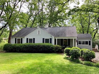 1403 Cinderella Rd, Lookout Mountain, GA 30750