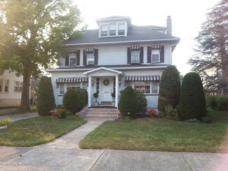 453 Wyoming Ave, Wyoming, PA 18644