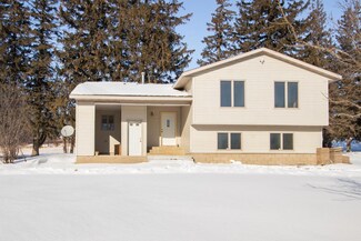 10222 280th St, Racine, MN 55967