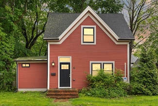 99 Lincoln St, Stoughton, MA 02072