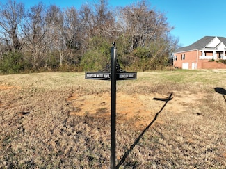 500 Hampton Blvd W, Morristown, TN 37814