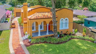 220 W Minnehaha St, Tampa, FL 33604