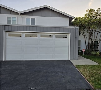 363 Monte Vista Ave, Costa Mesa, CA 92627