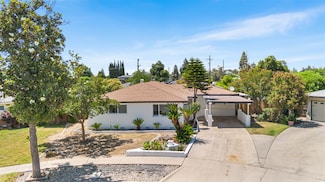 4561 N Price Ave, Fresno, CA 93726