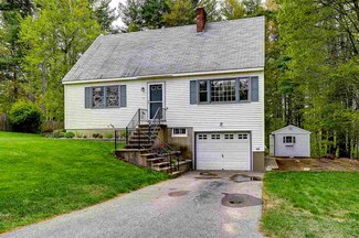 17 Pinardville Heights Rd, Manchester, NH 03102