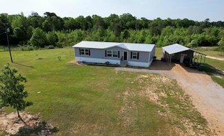 1315 Cowboy Trail SW, Bogue Chitto, MS 39629