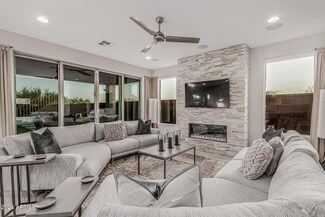 1937 W Burnside Trail, Phoenix, AZ 85085