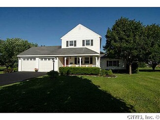 4 Arbor Dr, Adams, NY 13605
