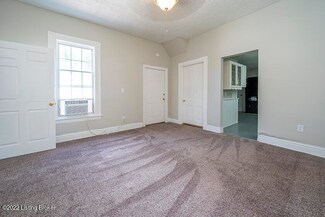1561 S 7th St Unit 1, Louisville, KY 40208