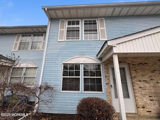 82 Cliffwood Ave Unit 37, Matawan, NJ 07747