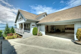 26249 Marine View Dr S, Des Moines, WA 98198