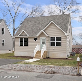 567 Sica Ln, Toms River, NJ 08753