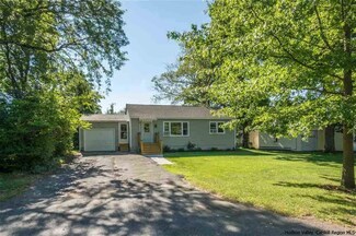 1128 Dalewood St, Kingston, NY 12401